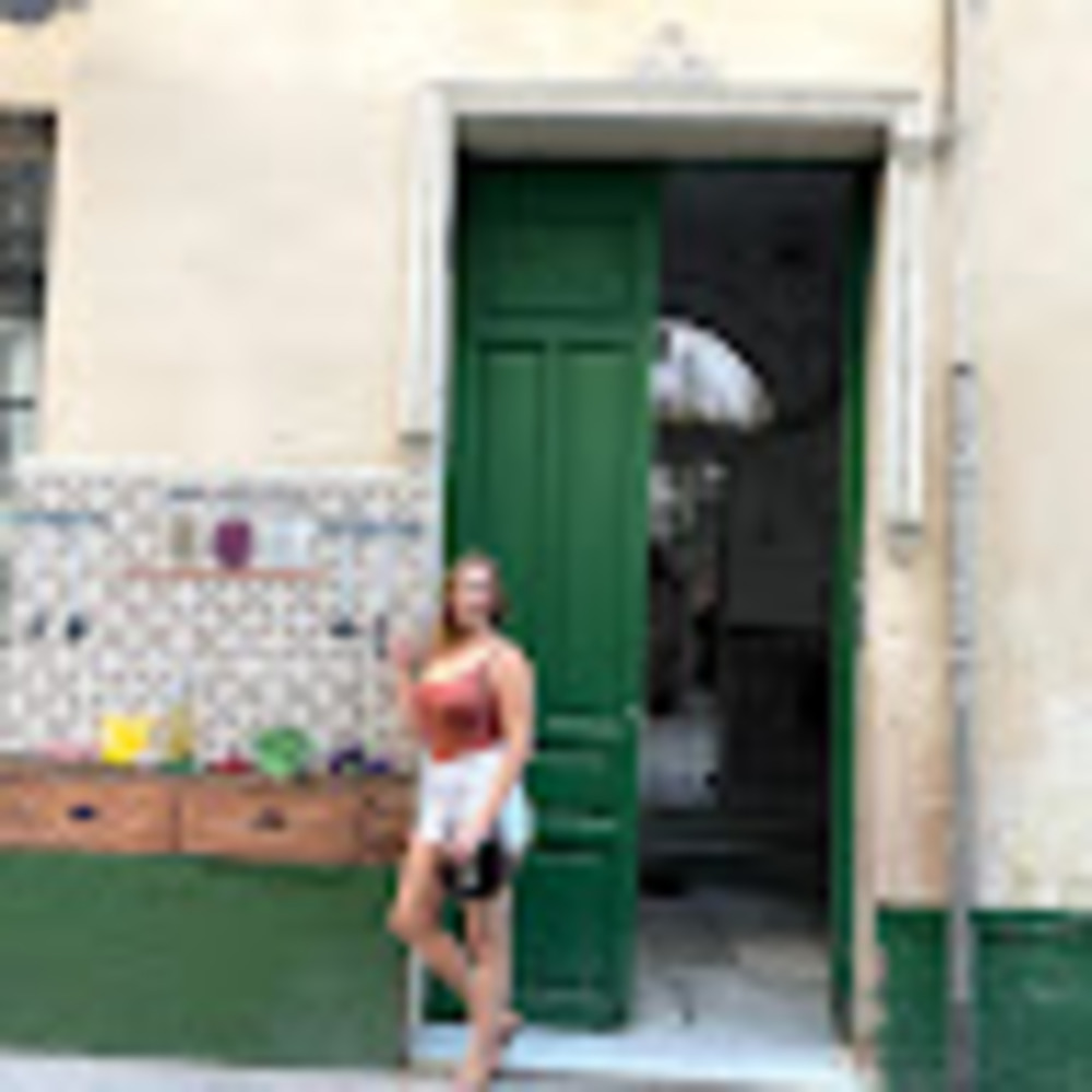 Meet your Posher, Kara
